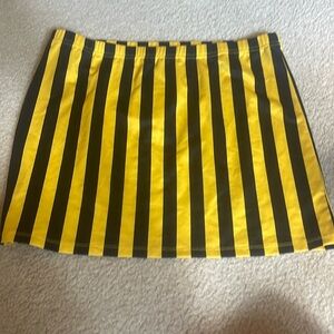 NWT Hawkeye bodycon mini skirt size L